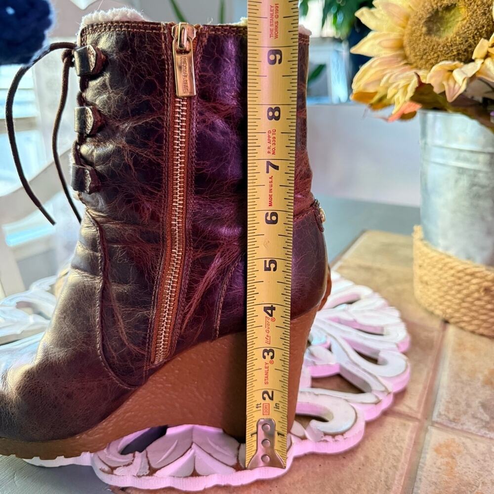 Michael Kors Wedge Heel Ankle Boots Women’s 8.5 - Picture 12 of 12